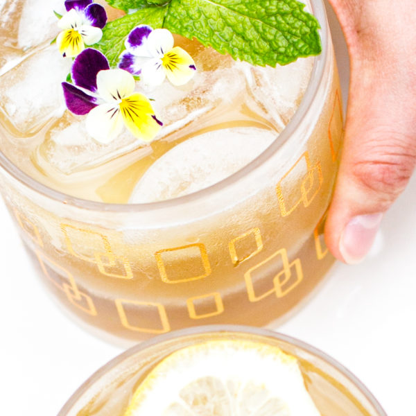 The Whiskey Pucker Up (Lemonade Cocktail)